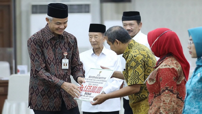 Penerimaan Zakat  di Jateng pada 2023 Diprediksi Capai Rp 100 M, Tertinggi se-Indonesia
