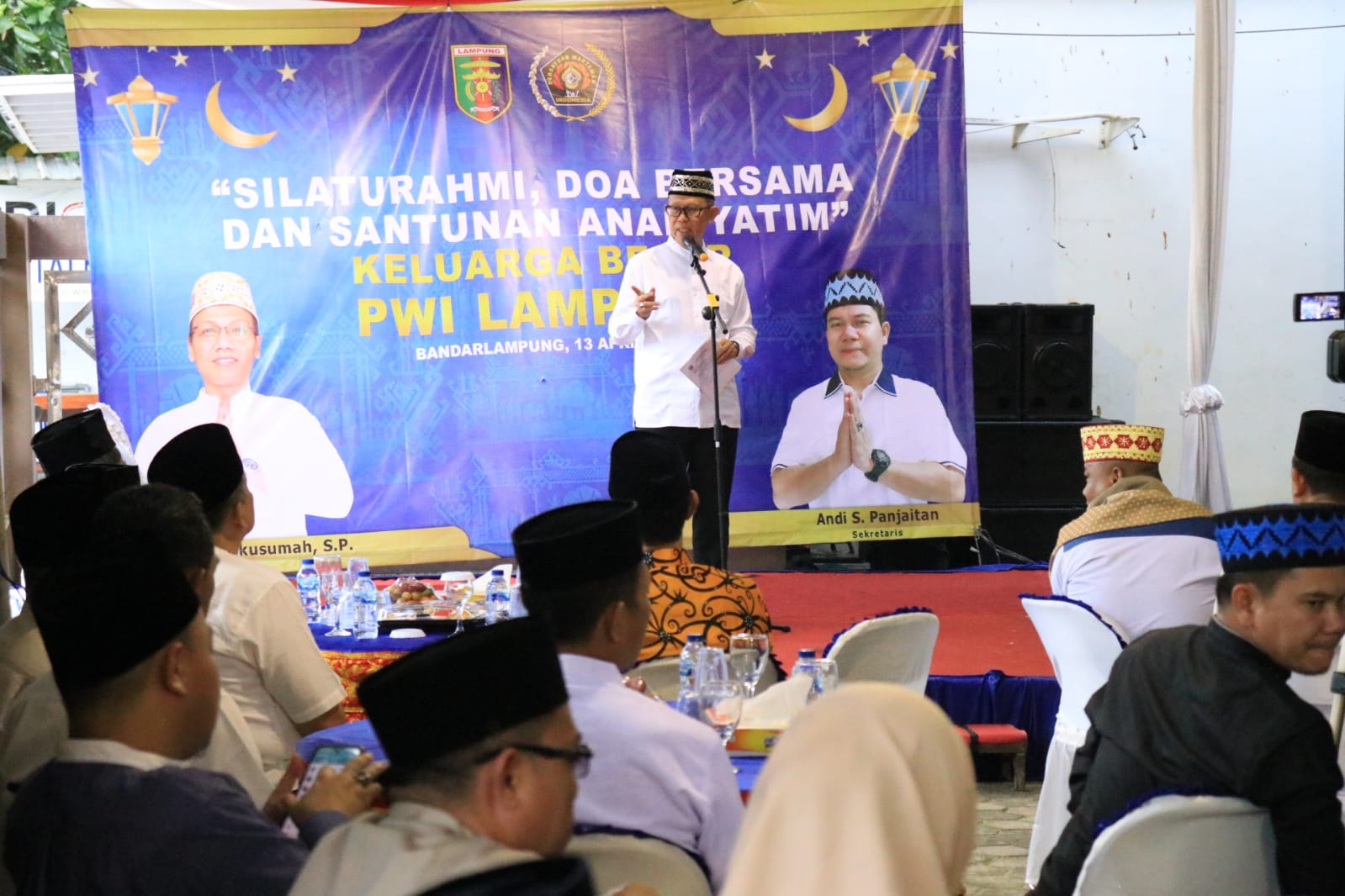 Sekdaprov Lampung Hadiri Doa Bersama dan Pemberian Santunan Anak Yatim Oleh PWI Provinsi Lampung