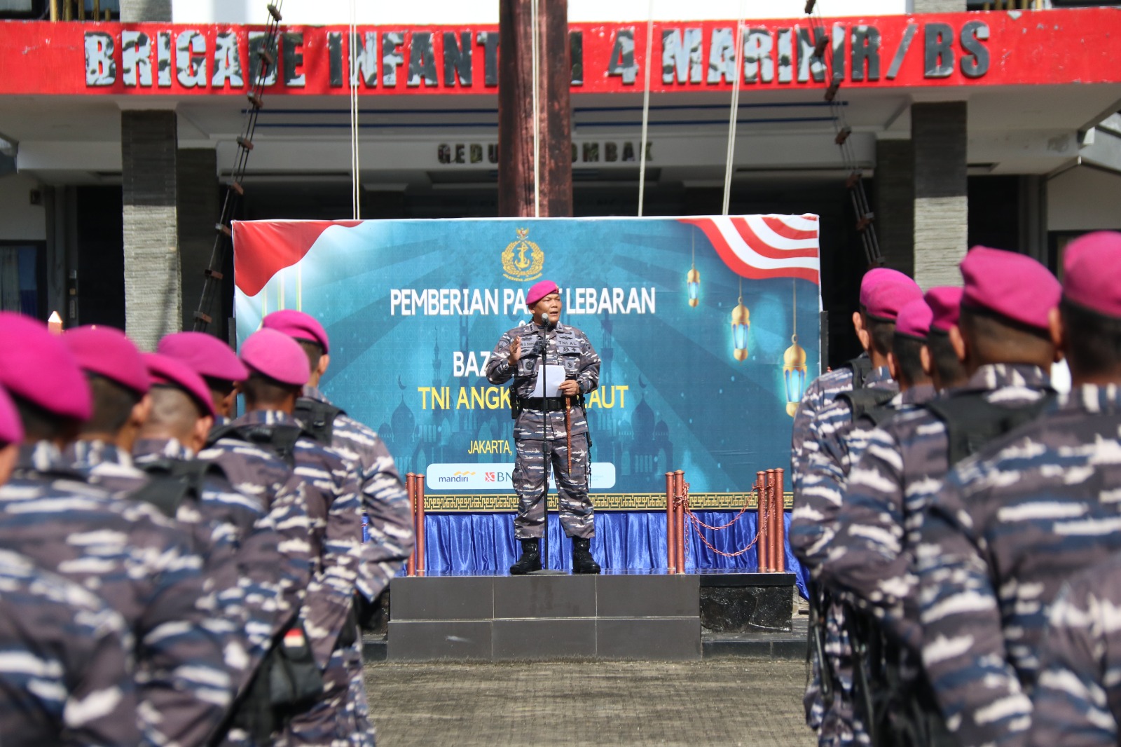 Jelang Idul Fitri 1444 H Brigif 4 Marinir/ BS Lampung Gelar Apel Pasukan