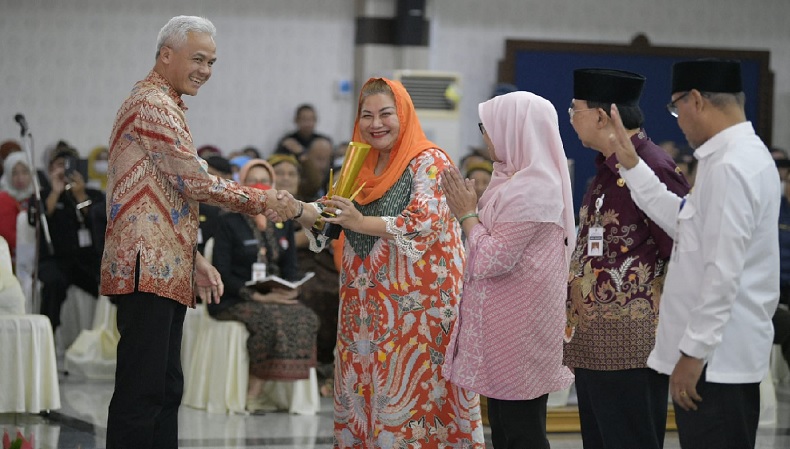 Kota Semarang Sabet Juara I Penghargaan Pembangunan Daerah Tingkat Jateng