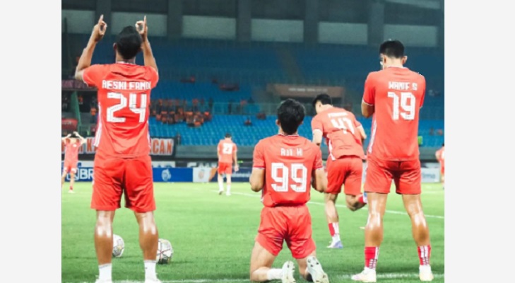 Persib Bandung Dijinakkan Persija 2-0, PSM Makassar Dipastikan Juara Liga 1