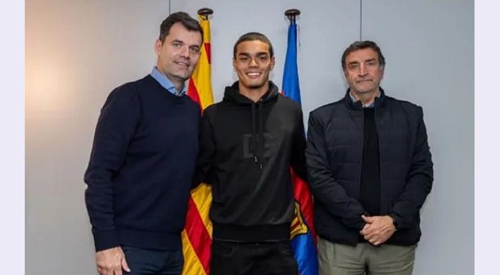 Anak Ronaldinho Resmi Bergabung ke Barcelona, Segera Latihan di La Masia