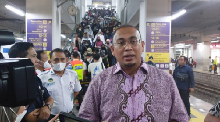 Cek Stasiun Manggarai, Anggota DPR: Jangan Paksakan Semua Penumpang Harus Transit