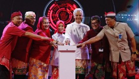 Hadiri Perayaan Hari Jadi ke-476, Ganjar Berharap Kota Semarang Makin Ramah Anak dan Orang Tua