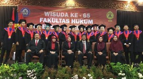 FH USM Melepas 138 Calon Wisudawan, Berharap Bisa Praktikkan Ilmu di Masyarakat