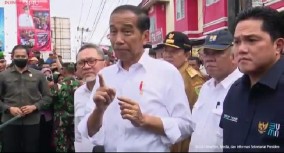 Denny Indrayana Menulis Lagi, Judulnya: Menggugat Etika Politik dan Netralitas Presiden Jokowi