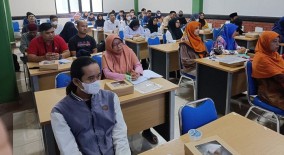 FE USM Beri Pendampingan ke Pelaku UMKM Warung Bakso di Kota Semarang
