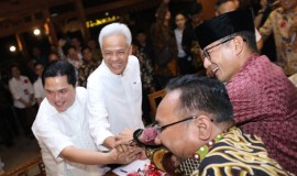 Ganjar Ditodong Tiga Menteri Ketika Hadiri Peringatan Waisak di Borobudur, Ternyata Soal Ini