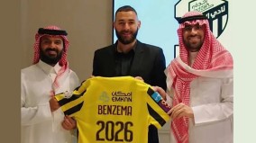 Karim Benzema Resmi Kenakan Jersey Al Ittihad Hingga 2026