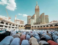 ICW Sebut DPR Tak Punya Malu Minta Jatah Kursi Naik Haji 2023, Masyarakat Antri Hingga Belasan Tahun