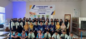 Tim  FTP USM Sosialisasikan Keamanan Pangan pada Pengolahan Daging di SMKN 6 Kendal