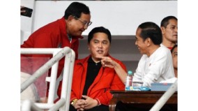 Nonton Bola di GBK, Jokowi Jejerkan Prabowo-Erick Thohir, Netizen: Kode Empuk, Pasangan Serasi Capres Cawapres