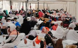 Kelaparan dan Kurang Kasur, Jamaah Haji Maktab 47 Asal Kota Metro