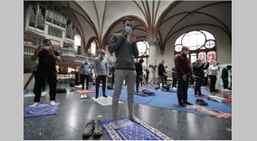 Muslim di Jerman Menghadapi Diskriminasi, Kebencian dan Kekerasan dalam Kehidupan Sehari-hari