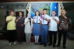 Terpilih Menjadi Anggota Paskibraka Nasional, Dua Siswa Wakil Provinsi Lampung Diterima Sekdaprov Lampung