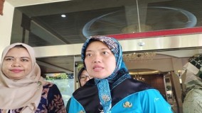 Wagub Nunik Ajak Korban Kekerasan untuk Melapor dan Bersama Hadapi Persoalan KDRT