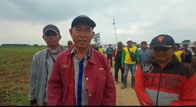 Marga Anak Tuha Bertahan Jaga Tanah Ulayat dari Perusahaan Akaw