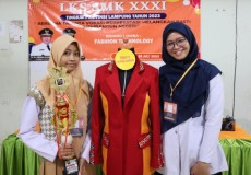 Tasya dari SMKN 8 Raih Lomba LKS Fashion Teknologi Lampung