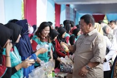 Gubernur Arinal Hadiri Pameran Hasil Karya Mahasiswa KKN Siger Berjaya Tahun 2023