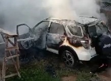 Lagi Dipanasin, Daihatsu Terios Terbakar di Garasi Rumah