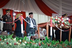 Gubernur Arinal Ikuti Upacara Penurunan Bendera Merah Putih