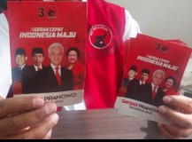 Jokowi, Sukarno, dan Mega Endorse Ganjar Lewat 125.000 Stiker