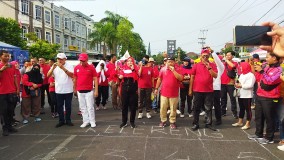 Wali Kota Eva Ikut Lomba Antar-PNS Rayakan HUT ke-78 RI