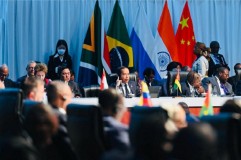 Jokowi Sebut Ikut KTT BRICS di Afsel, Netizen Tanya: Kenapa Indonesia Tidak Menjadi Anggota BRICS Pak?