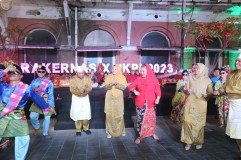 Kirab Budaya Rakernas X JKPI Meriah, Mbak Ita: Wujud Nguri-uri Budaya Nusantara
