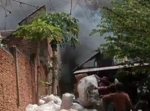 Masak Air Ditinggal Tidur, Rumah Duda Ludes Kebakaran di Jagabaya