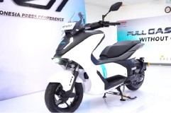 Sudah Melakukan Pengujian dan Tes Pasar, Berikut Spesifikasi Motor Listrik Yamaha E01 yang Akan Diluncurkan Tahun Depan