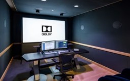 TV TCL Hadir dengan Dolby Atmos FlexConnect, Nonton TV Serasa di Bioskop 