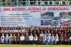 Presiden Jokowi Kagumi Sekolah Gratis Rintisan Ganjar, Akan Diterapkan Nasional