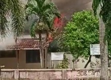 Ludes Dilalap Api Rumah Dinas Camat Penengahan Lampung Selatan