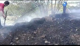 Pemilik Lahan Masa Bodoh Kebakaran Talut Ribuan Ban Traktor dan Timbunan Sampah dekat JMSI Lampung
