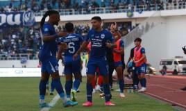 Tumbangkan PSM Makassar 2-1, PSIS Semarang Tembus Tiga Besar Klasemen