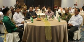Gubernur Lampung Buka Rapat Pleno Komite Daerah Ekonomi dan Keuangan Syariah