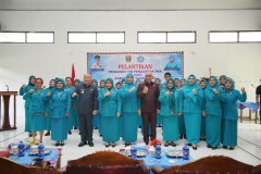 Pj Bupati Mulyadi Lantik Pengurus TP PKK dan Dekranasda Tanggamus