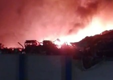 Hari ke-3 Kebakaran TPA Bakung, 50 Petugas Damkar Berjibaku Nonstop