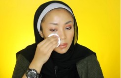 Para Wanita Wajib Tahu! Begini Bahaya Jika Malas Bersihkan Makeup