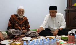 Ulama Banten Abuya Muhtadi Dukung Ganjar, Beri Nasihat tentang Kondisi Bangsa