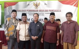Ketua DPRD Lampung Mingrum Gumay Pembinaan Ideologi Pancasila di SMA Maarif Kota Gajah