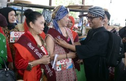 Samuel Bikin Heboh di Salatiga, Libatkan Pedagang dalam Fashion Show Pasar Bergaya