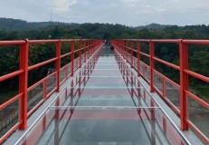 Jembatan Kaca Wisata Tinjomoyo Belum Beroperasi, Ini Alasan Pemkot Semarang
