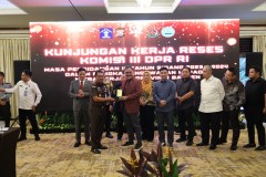 Kajati Banten Paparkan Capaian Kinerja dalam Kunker Komisi III DPR RI Masa Persidangan III Sidang 2023-2024
