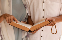 Keutamaan Membaca Surah Al-Fath di Awal Bulan Ramadhan dan Cara Mengamalkanya