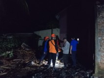 Lupa Matikan Tungku Rumah Nenek Suwasih Terbakar, Kerugian Jutaan Rupiah