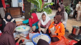 Dampak Bencana Banjir, Balai Kota Semarang jadi Posko Dapur Umum 