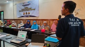 Tim PkM USM Beri Pelatihan Jurnalistik dan Medsos ke Guru TK Aisyiyah