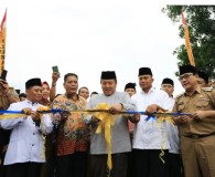 Gubernur Resmikan Jembatan Way STKIP-PGRI yang Menghubungkan Kota Metro dan Lamtim